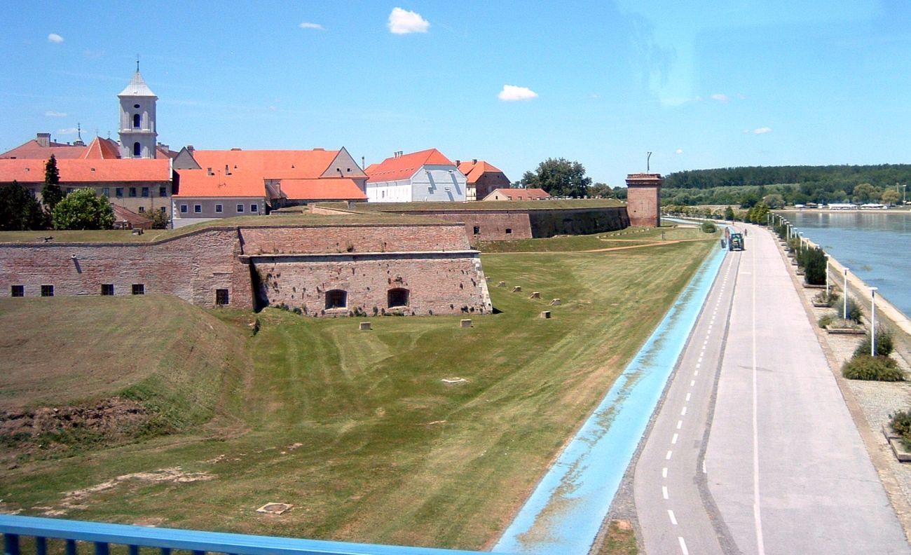 Habsburg star fort Tvrda