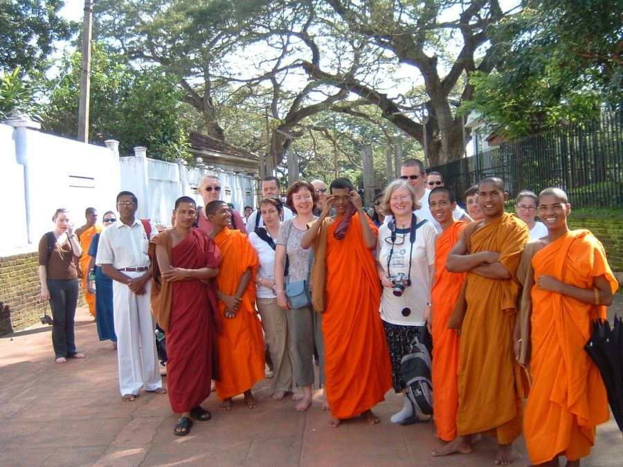 Suzanna Travels to Sri Lanka