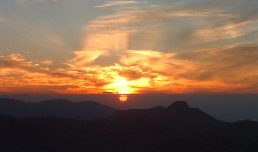 Suzanna Travels to Sri Lanka